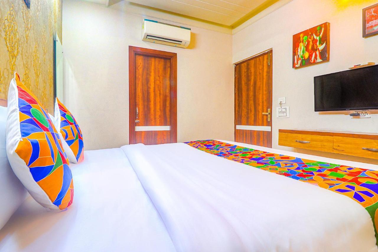 OYO 65542 Hotel Kd Inn Amritsar Exterior foto